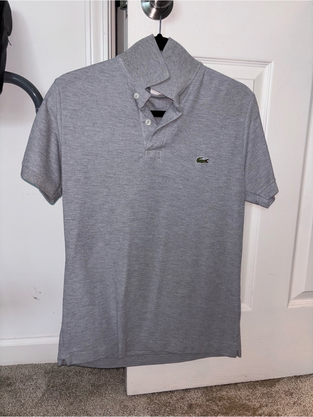 Lacoste Men's Heather Grey Short-Sleeve Polo with Green Crocodile